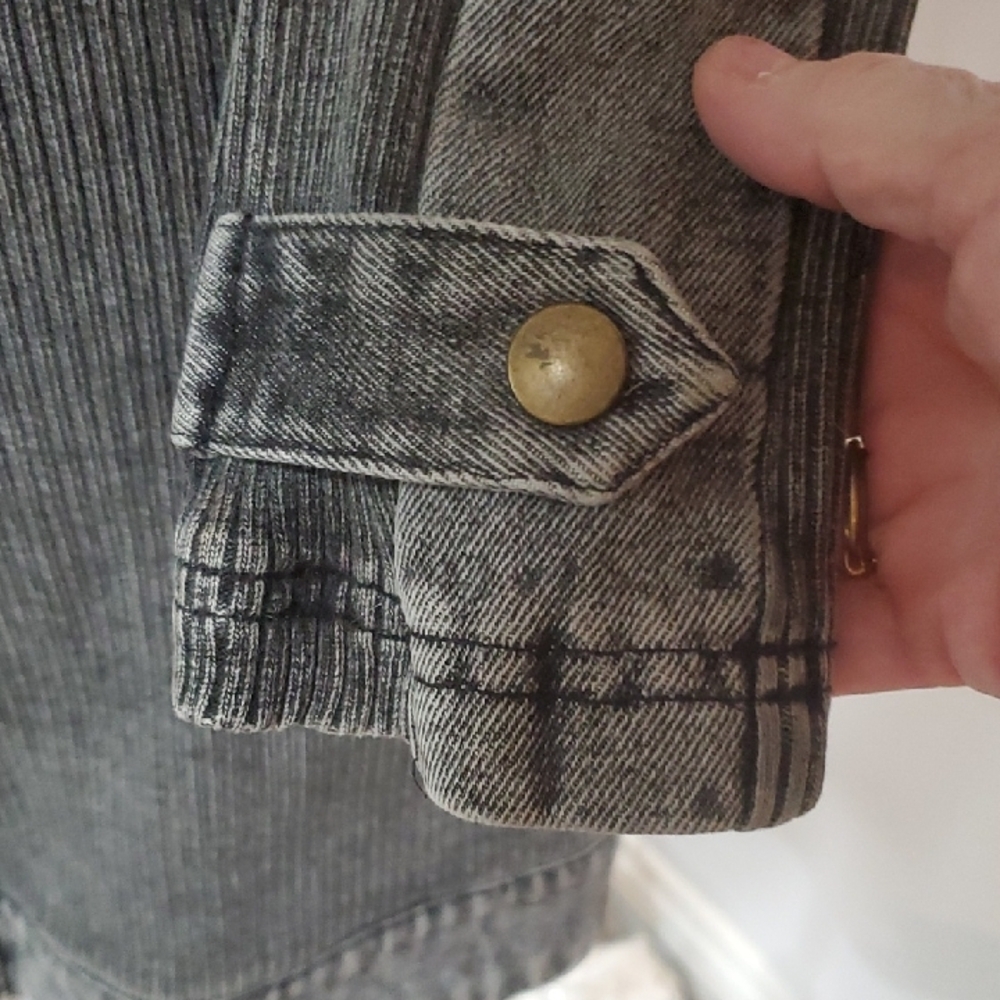 Ashley By 26 International Charcoal Jean Jacket NWOT - Picture 3 of 4